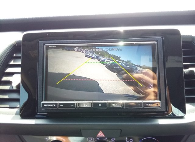 
								Honda Fit e:HEV BASIC full									