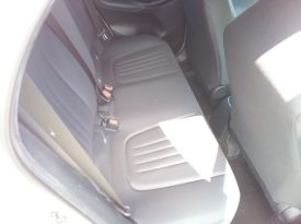 Toyota Yaris HYBRID X