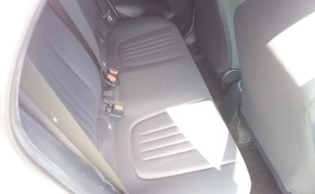 Toyota Yaris HYBRID X