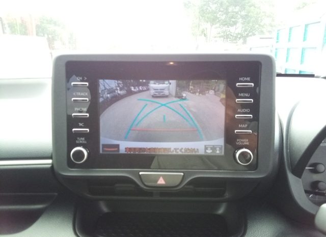 
								Toyota Yaris HYBRID X full									