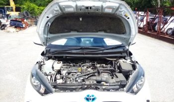 
									Toyota Yaris HYBRID X full								