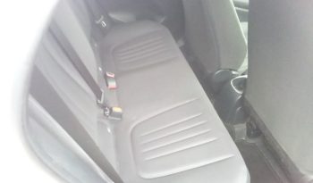 
									Toyota Yaris HYBRID X full								