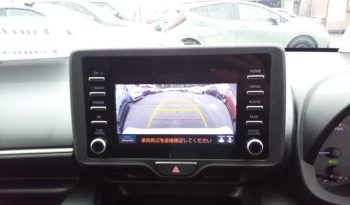 
									Toyota Yaris HYBRID X full								