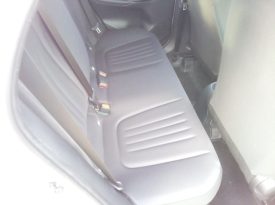 Toyota Yaris HYBRID X