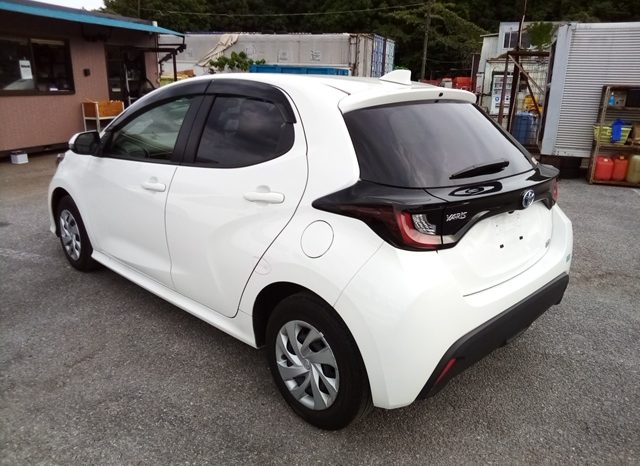 Toyota Yaris HYBRID X