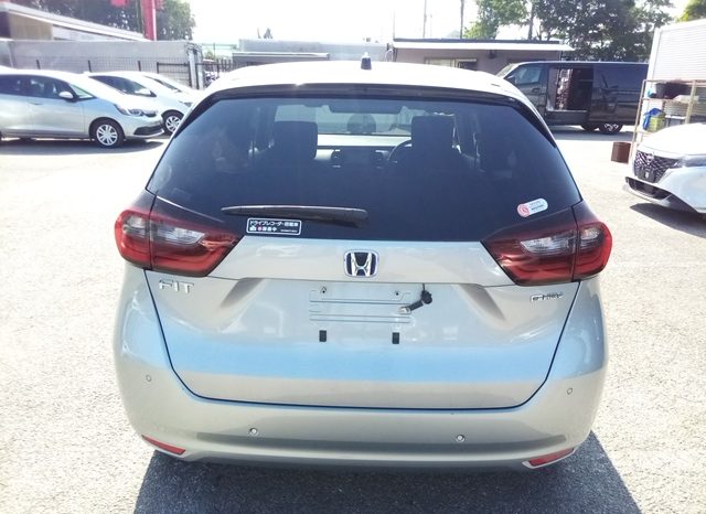
								Honda Fit e:HEV BASIC full									