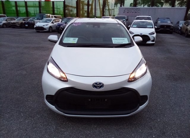 
								Toyota Aqua X full									