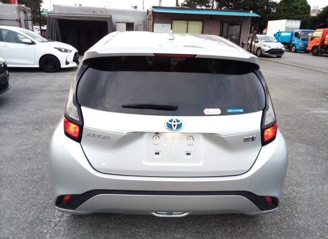 Toyota Aqua X