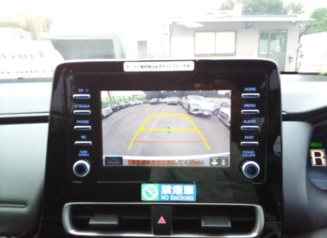 
								Toyota Aqua X full									