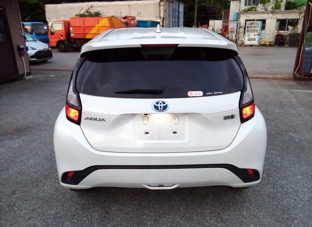 Toyota Aqua X