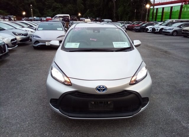 
								Toyota Aqua X full									