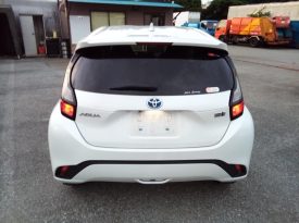Toyota Aqua X