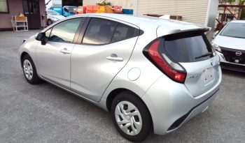 
									Toyota Aqua X full								