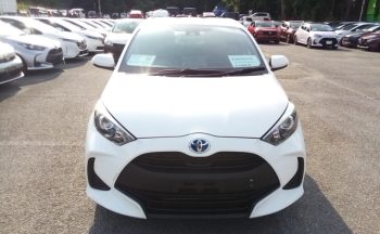 Toyota Yaris Hybrid X