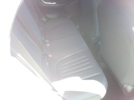 Toyota Yaris HYBRID X