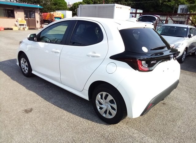 
								Toyota Yaris Hybrid X full									